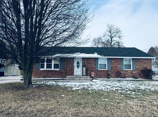 37 University Dr, Pennsville, NJ 08070