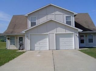 464 Spring Ave, Liberty, MO 64068
