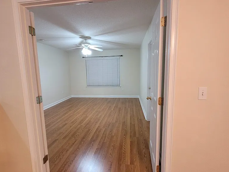 2809 Red Plum Ct — Photo 23
