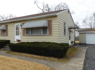 1127 Elliott Ave, Aurora, IL 60505