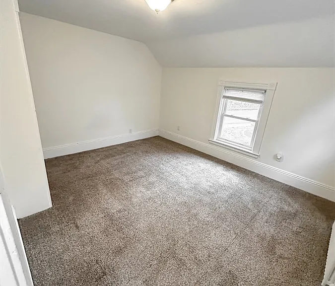 6 Laurel St #3 — Photo 9