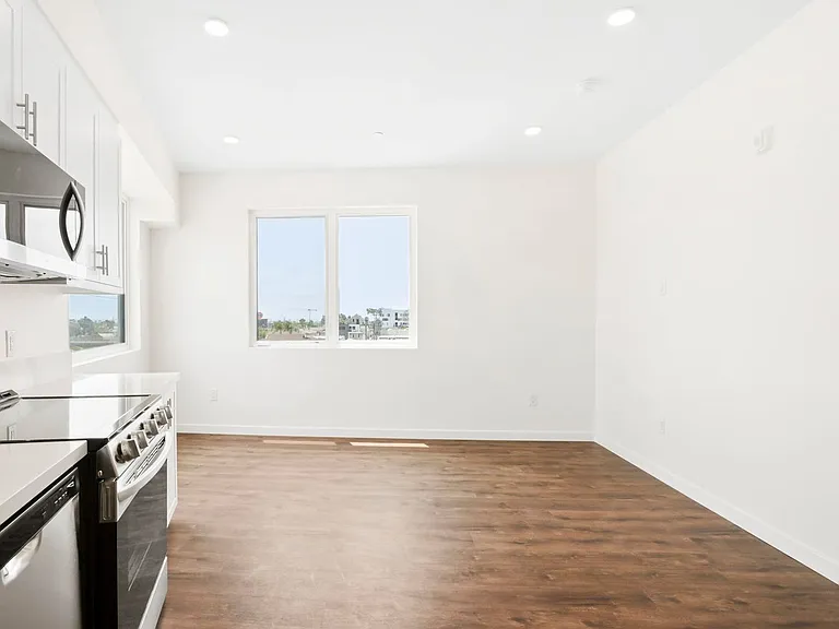 4505 Illinois Street - North Park's Newest Boutique Upscale Apartments — Photo 36