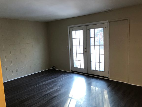 3rd image of 9121 Brookside Dr #9133