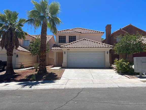 2nd image of 8313 Classic Villa Ct