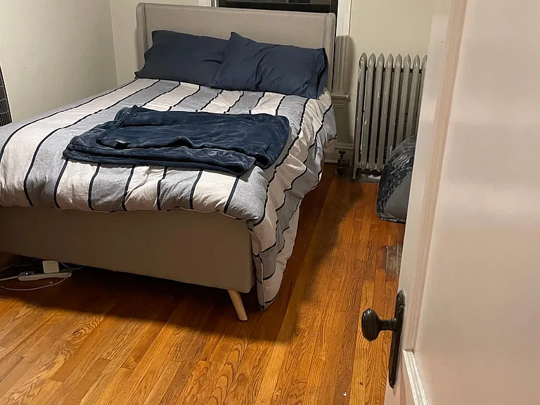 1054 W Lill Ave #3 — Photo 5