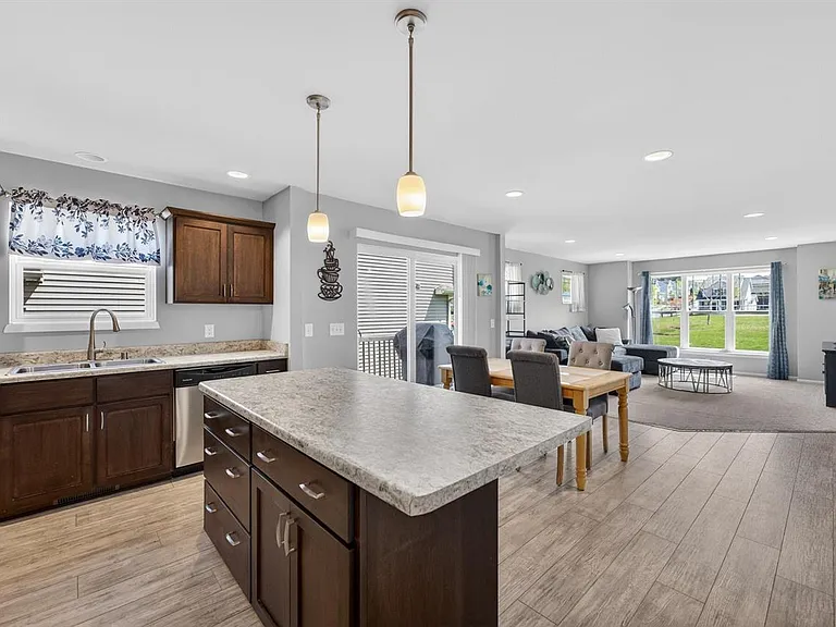 208 Sugar Maple Ln — Photo 20