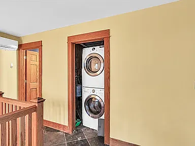 506 S Poplar St — Photo 26