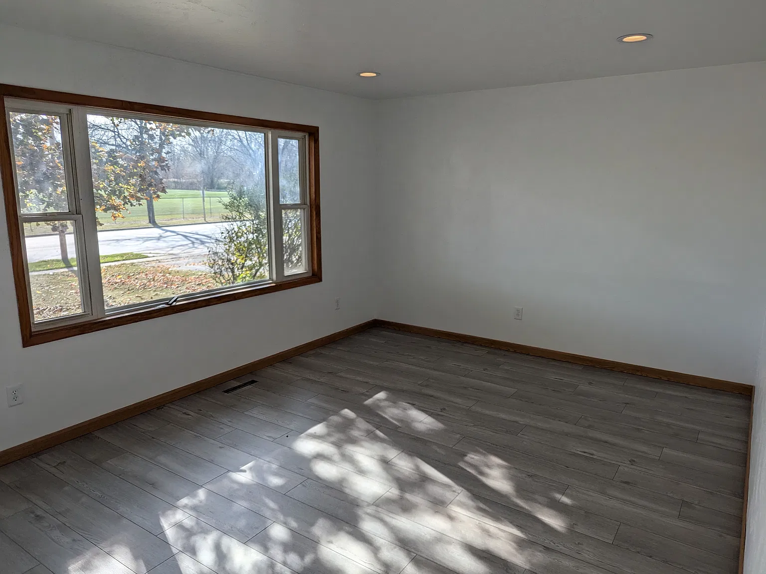 2 bed, $1,400 — Photo 4
