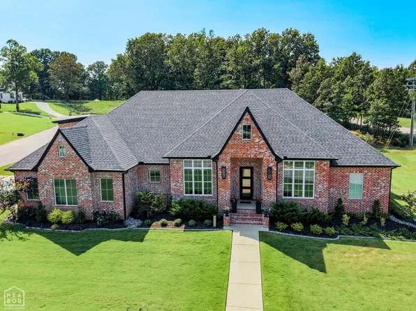 2079 Sloan Lake Dr, Jonesboro, AR 72404