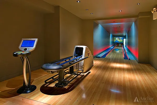 Sold by Anchor Associates | media 10