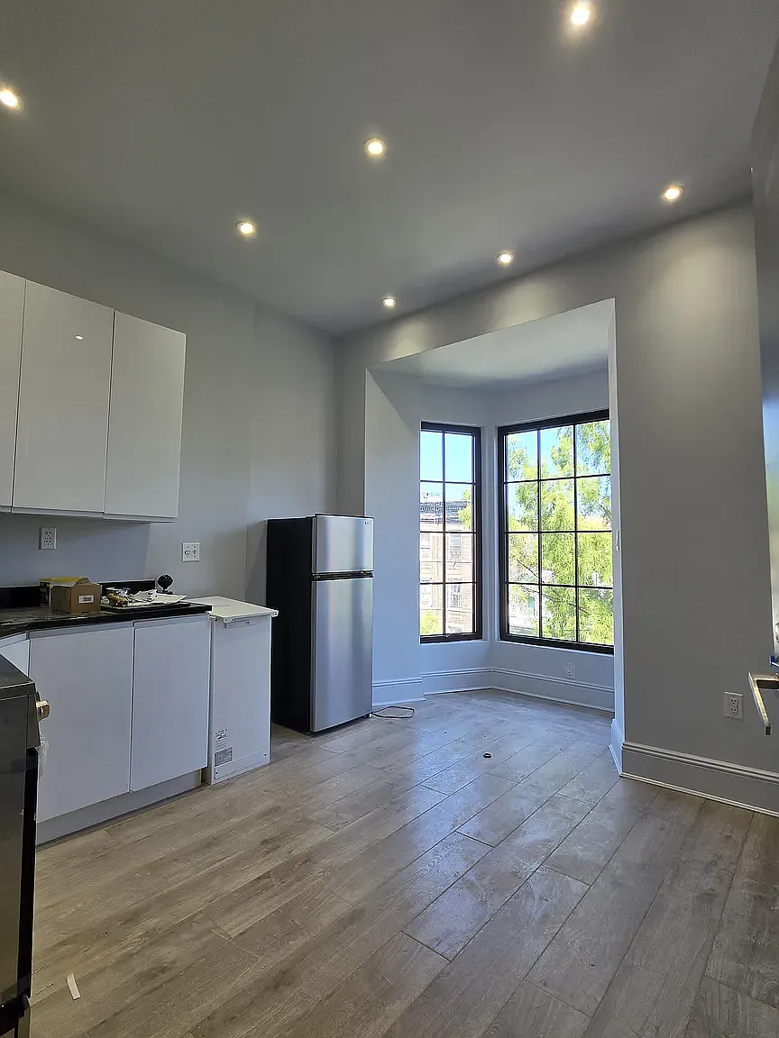 88 Herkimer Street — Photo 1