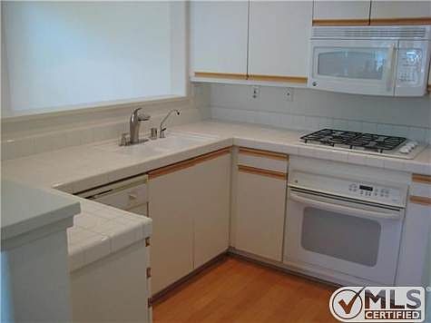 5th image of 12530 Heatherton Ct Unit 25