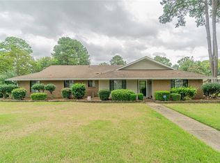 6041 Landmark Ct, Montgomery, AL 36117