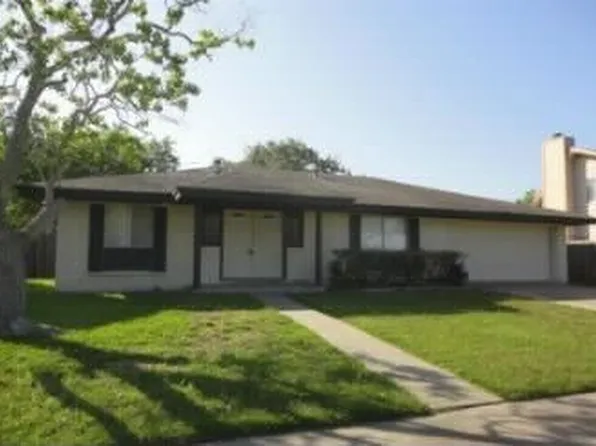 1817 Jordan Dr, Corpus Christi, TX 78412