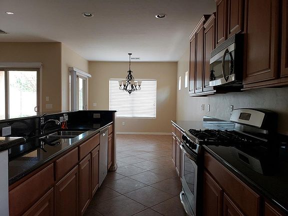 3rd image of 1268 W Versilia Dr