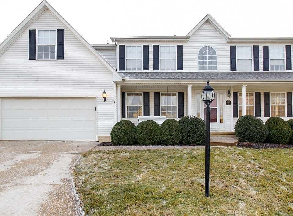 1st image of 10402 Forest Glen Ct