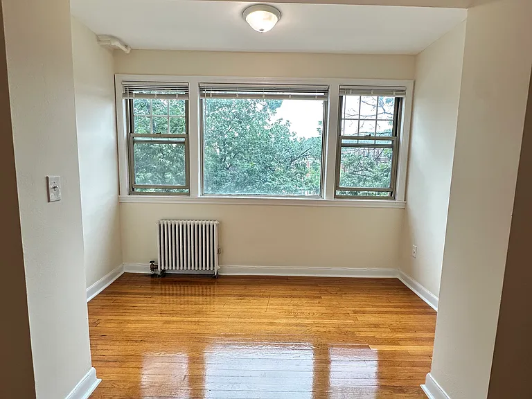 1315 Commonwealth Ave #404 — Photo 1