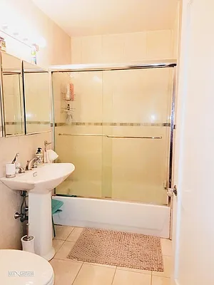 Rented by Compass | media 12