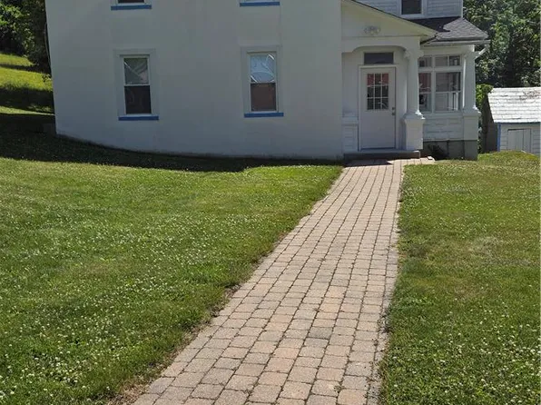 3166 Mountain View Dr, Danielsville, PA 18038