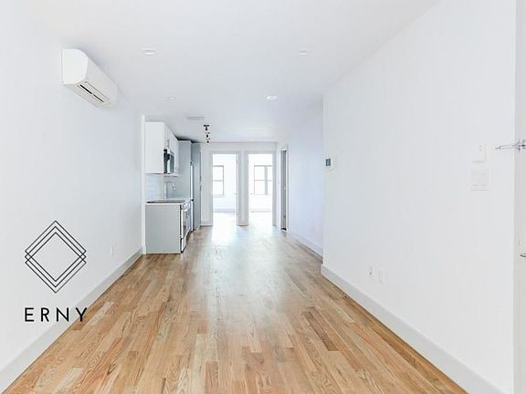 2nd image of 571 Gates Ave #2C