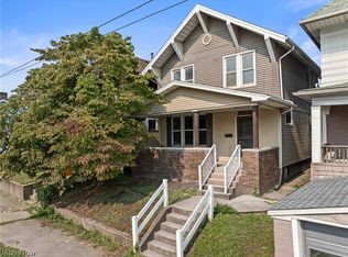 725 S 4th St, Martins Ferry, OH 43935