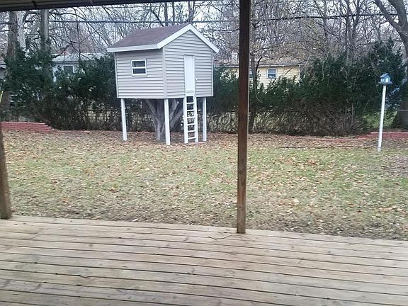 2nd image of 3722 S Deerfield Ave