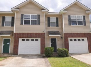 132 Pine Meadow Cir, Elmore, AL 36025