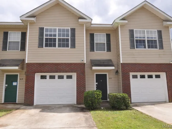 132 Pine Meadow Cir, Elmore, AL 36025