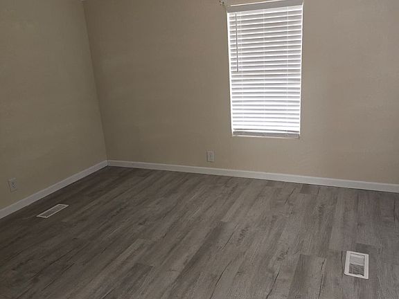 5th image of 10397 SW 155th St