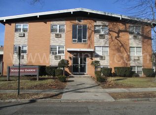 14 Hazard Pl APT 2E, Elizabeth, NJ 07208