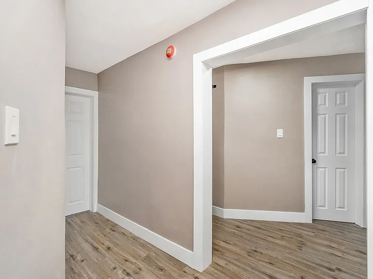 2269 Pennsylvania Ave — Photo 20