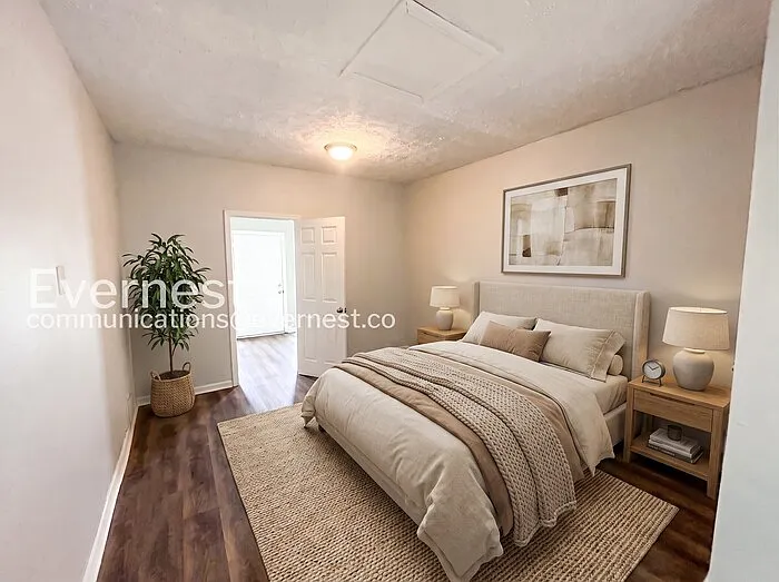 4435 Lincolndale Dr — Photo 12
