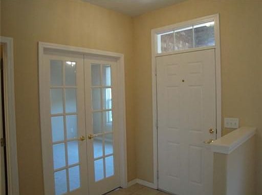 5th image of 17 Brighton Ln