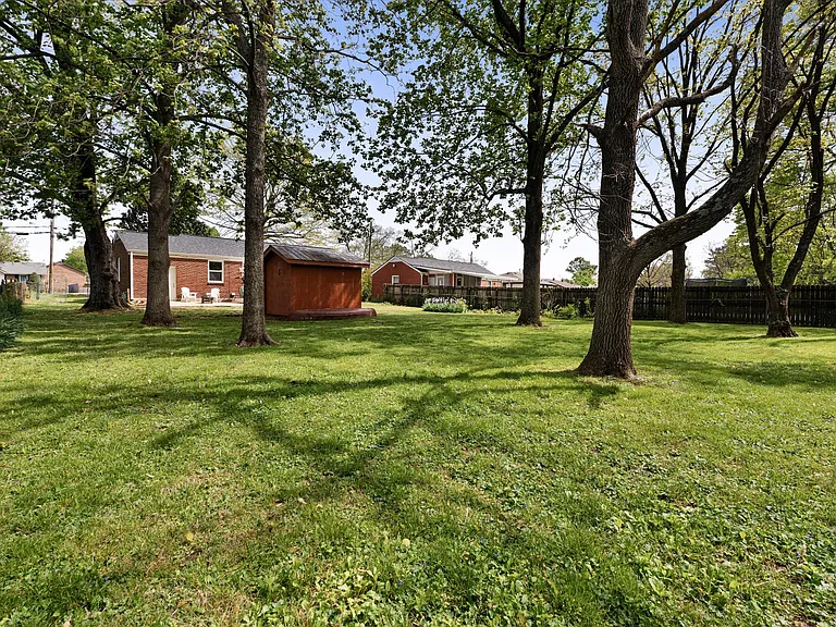 5007 Hasty Dr — Photo 3