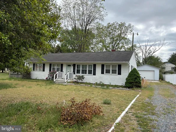 318 Dykes Rd, Salisbury, MD 21804
