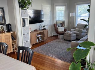 190 Rounds Ave, Providence, RI 02907