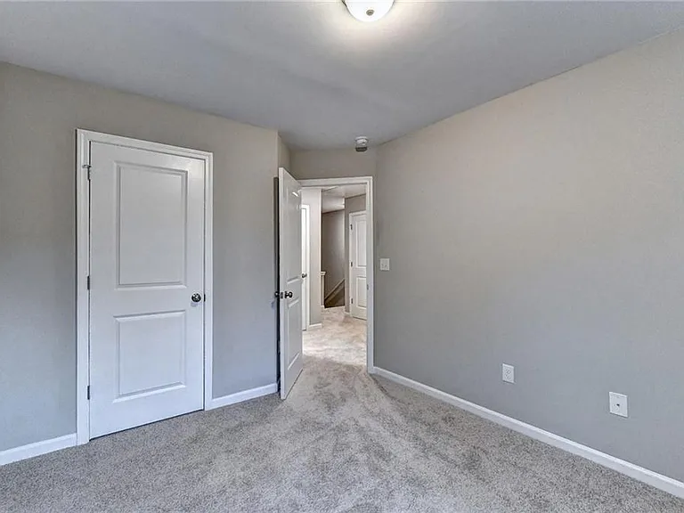 2776 Laurel Ridge Cir — Photo 45