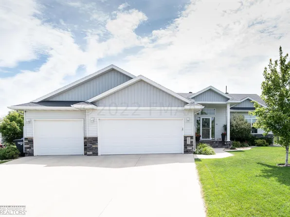 5080 Loden Ct S, Fargo, ND 58104