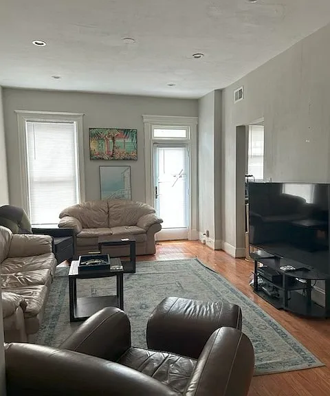 1744 Kalorama Rd NW — Photo 29