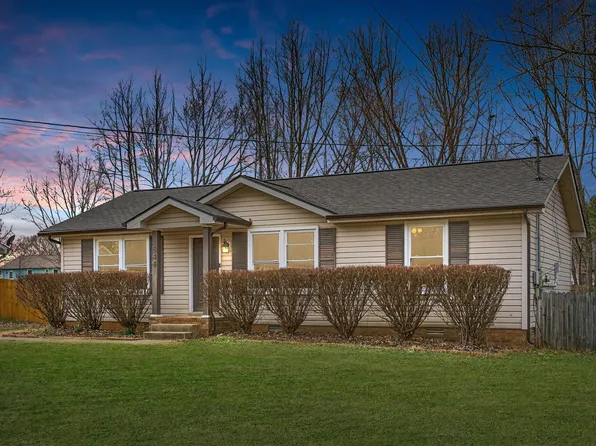 544 Donna Dr, Clarksville, TN 37042