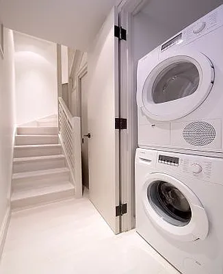 Rented by Icon Realty Management | media 23