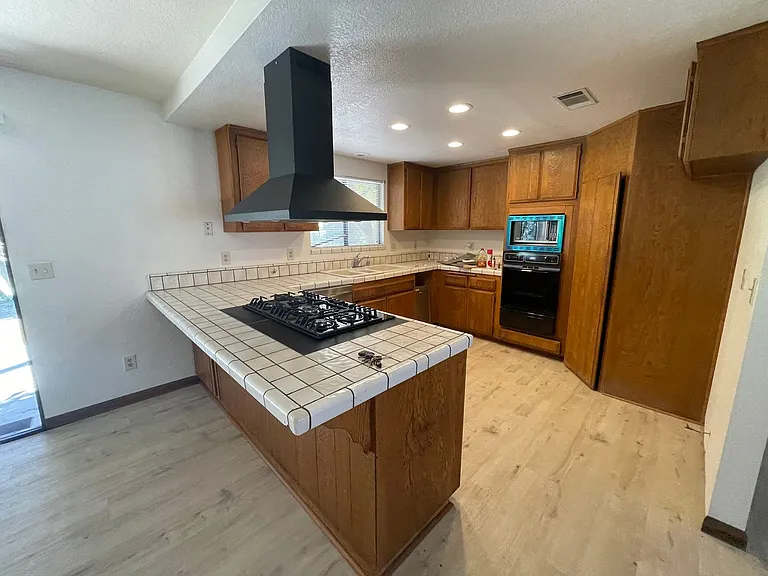 17343 Buckthorn Ave — Photo 18
