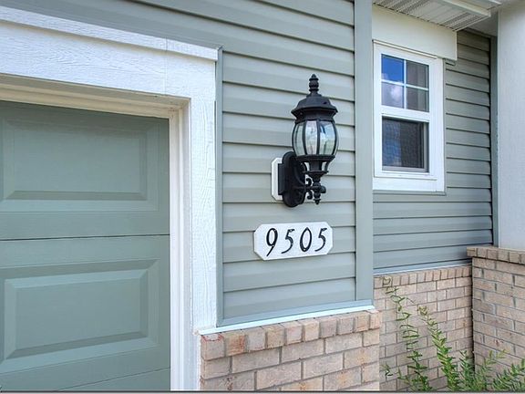 2nd image of 9505 N Bexley Dr