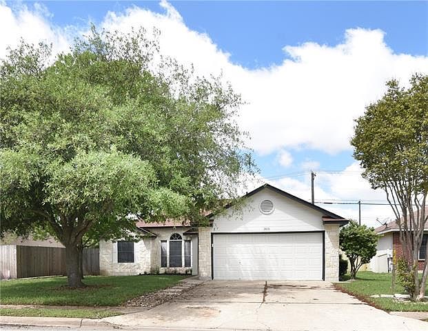 1st image of 305 Willowbrook Dr