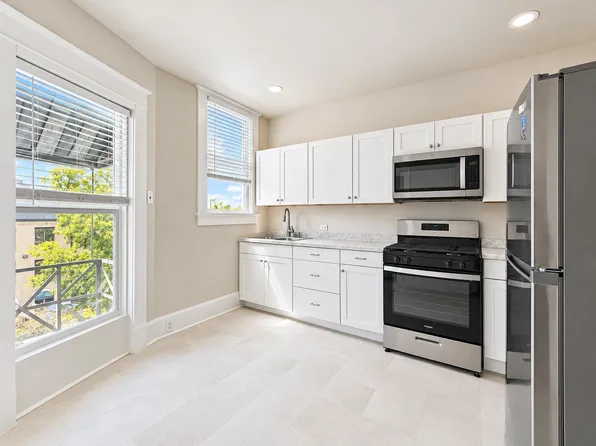 518 W French Pl #2, San Antonio, TX 78212