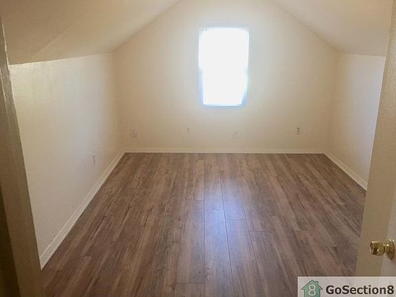 5th image of 2901 Lyndhurst Ave