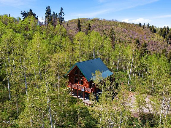5th image of 2096 S Aspen Ridge Dr