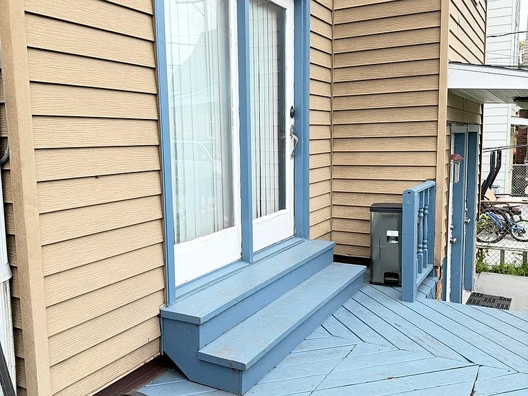 7732 W Addison St #1 — Photo 21