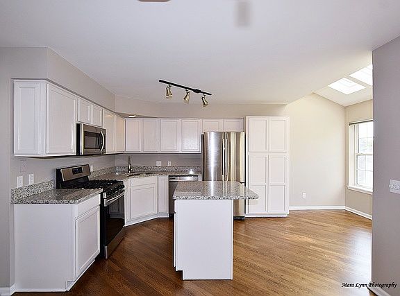 4th image of 1620 Salem Ct #1620