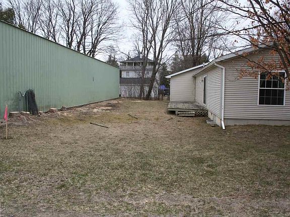 5th image of 208 S Chandler St